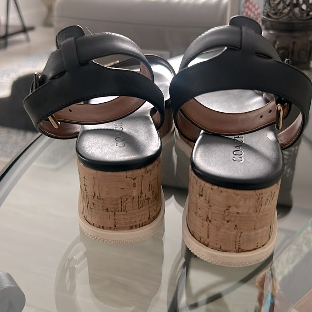 Coach black leather cork wedge sandals - Picture 4 of 6